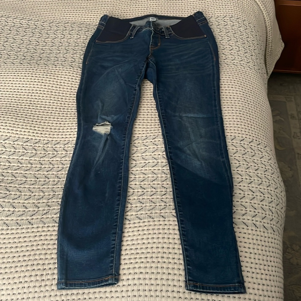 Old Navy Rockstar Super Skinny Side Panel Maternity Jeans